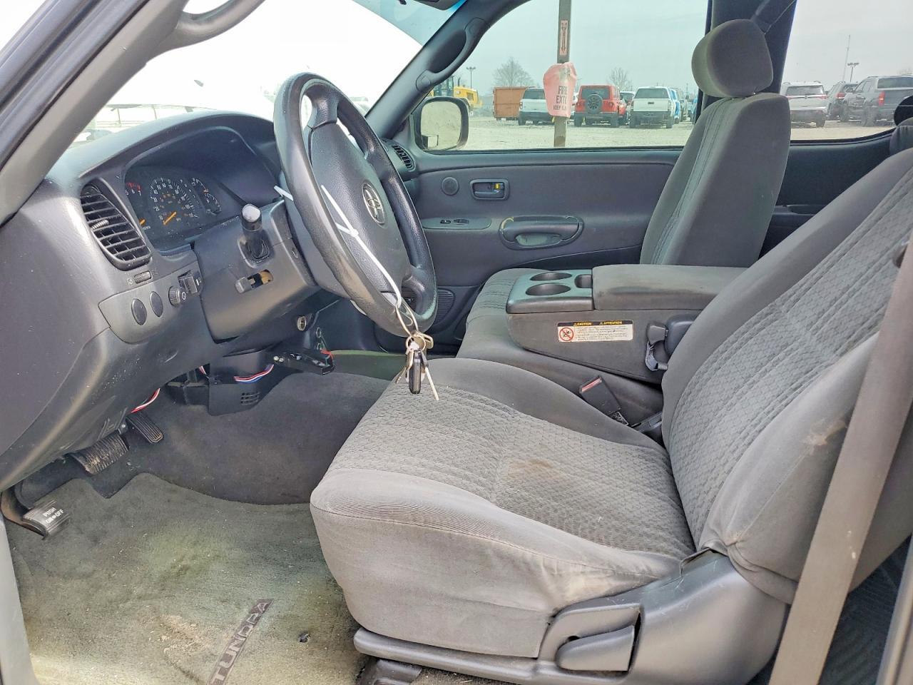 2003 Toyota Tundra SR5