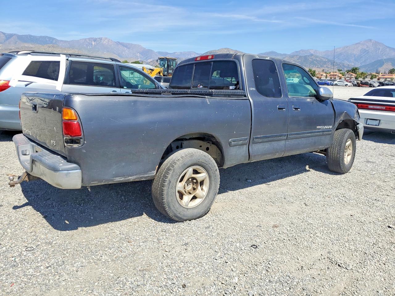 2000 Toyota Tundra SR5