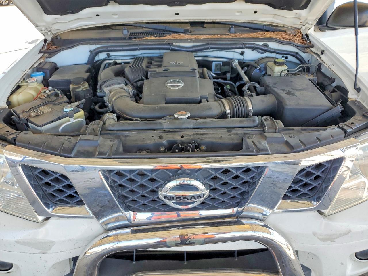 2014 Nissan Frontier S