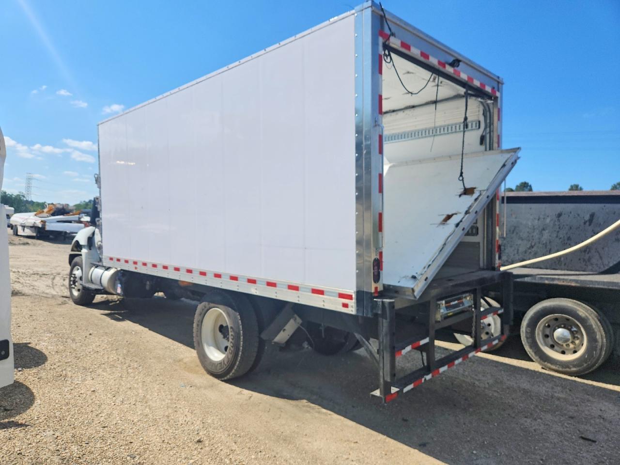 2026 International MV607 Refrigerated BOX Truck