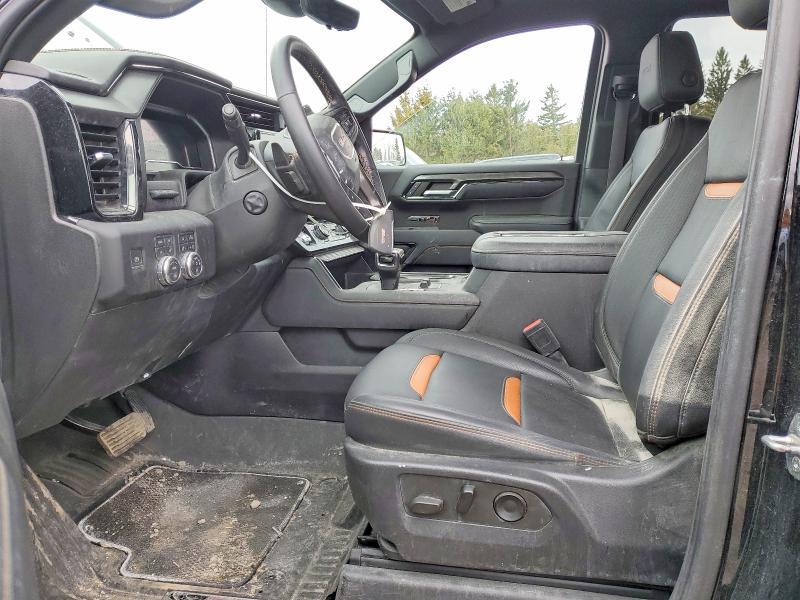 2022 GMC Sierra K1500 AT4