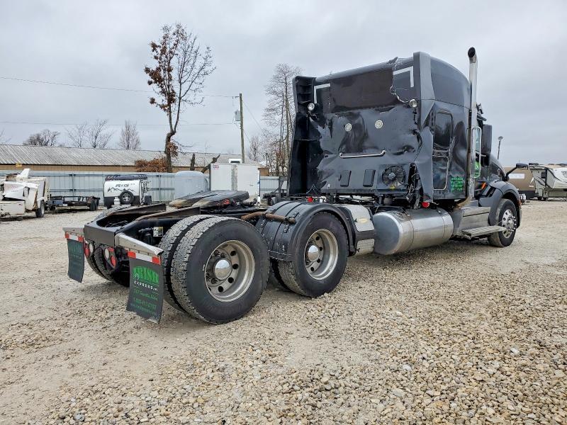 2019 Peterbilt Tractor 2019 Peterbilt 579 Semi Truck