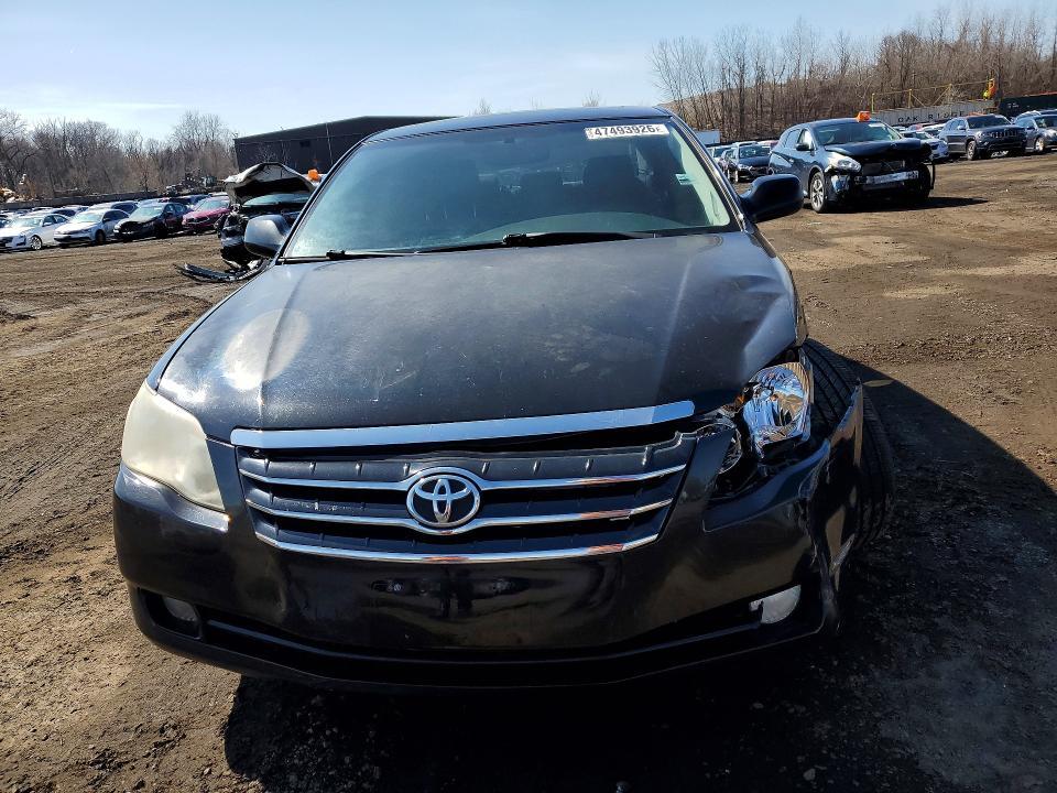 2007 Toyota Avalon xls
