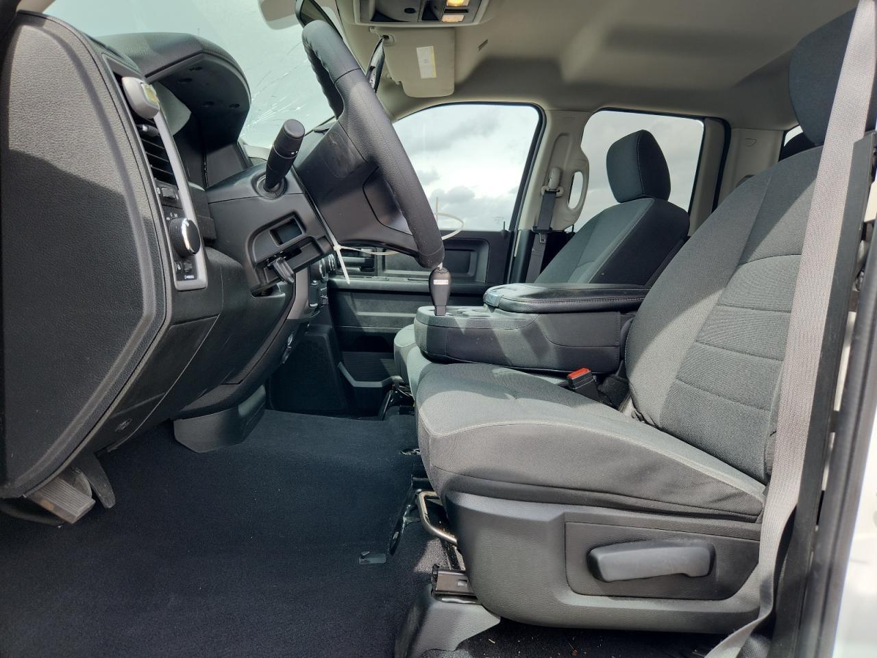2021 Dodge RAM 1500 Classic Tradesman