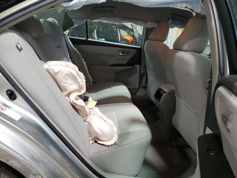 2017 Toyota Camry le
