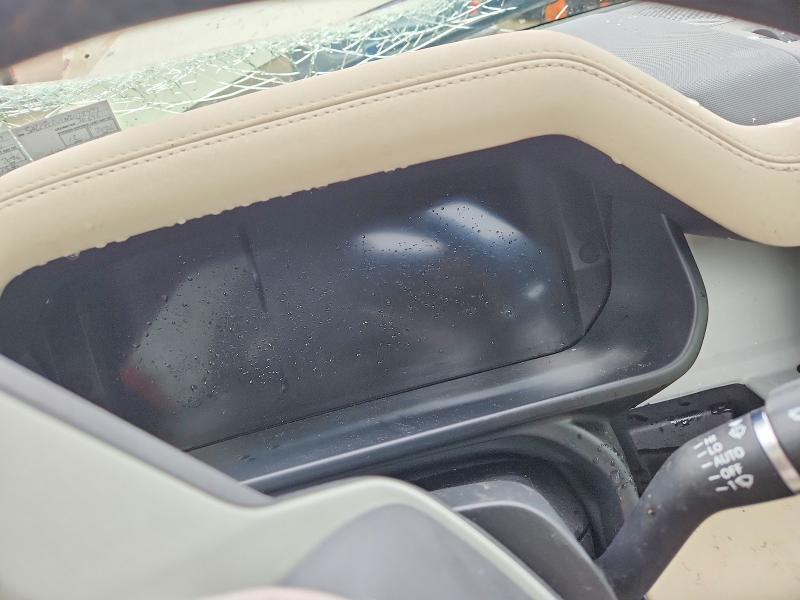 2022 Land Rover Defender 110 se