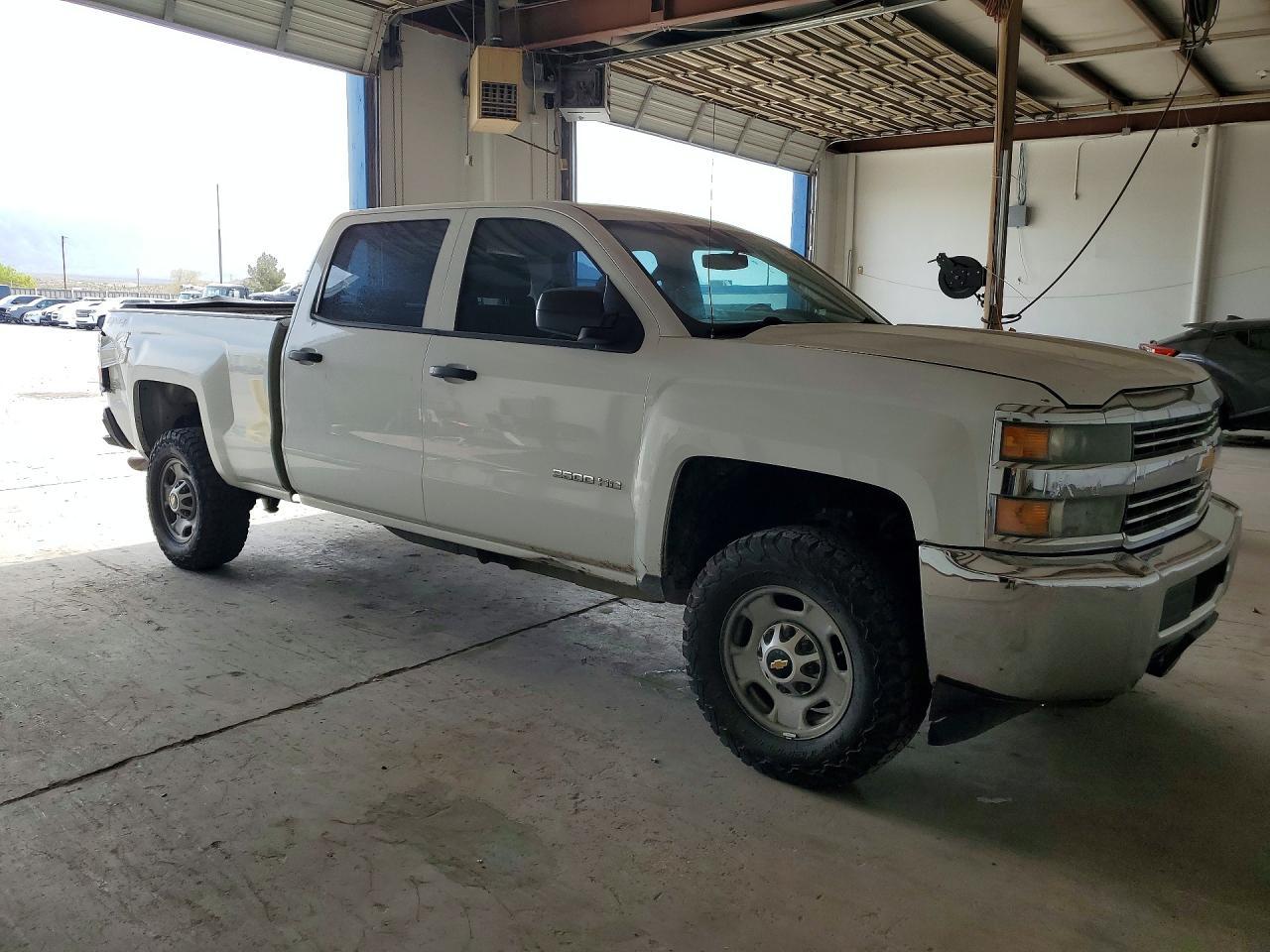 2015 Chev 2500 Extended Cab HD