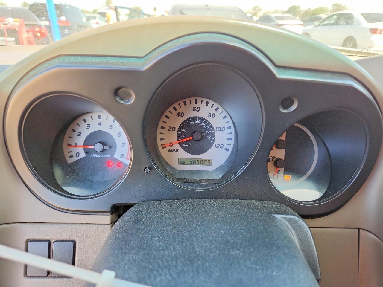 2004 Nissan Frontier XE-V6