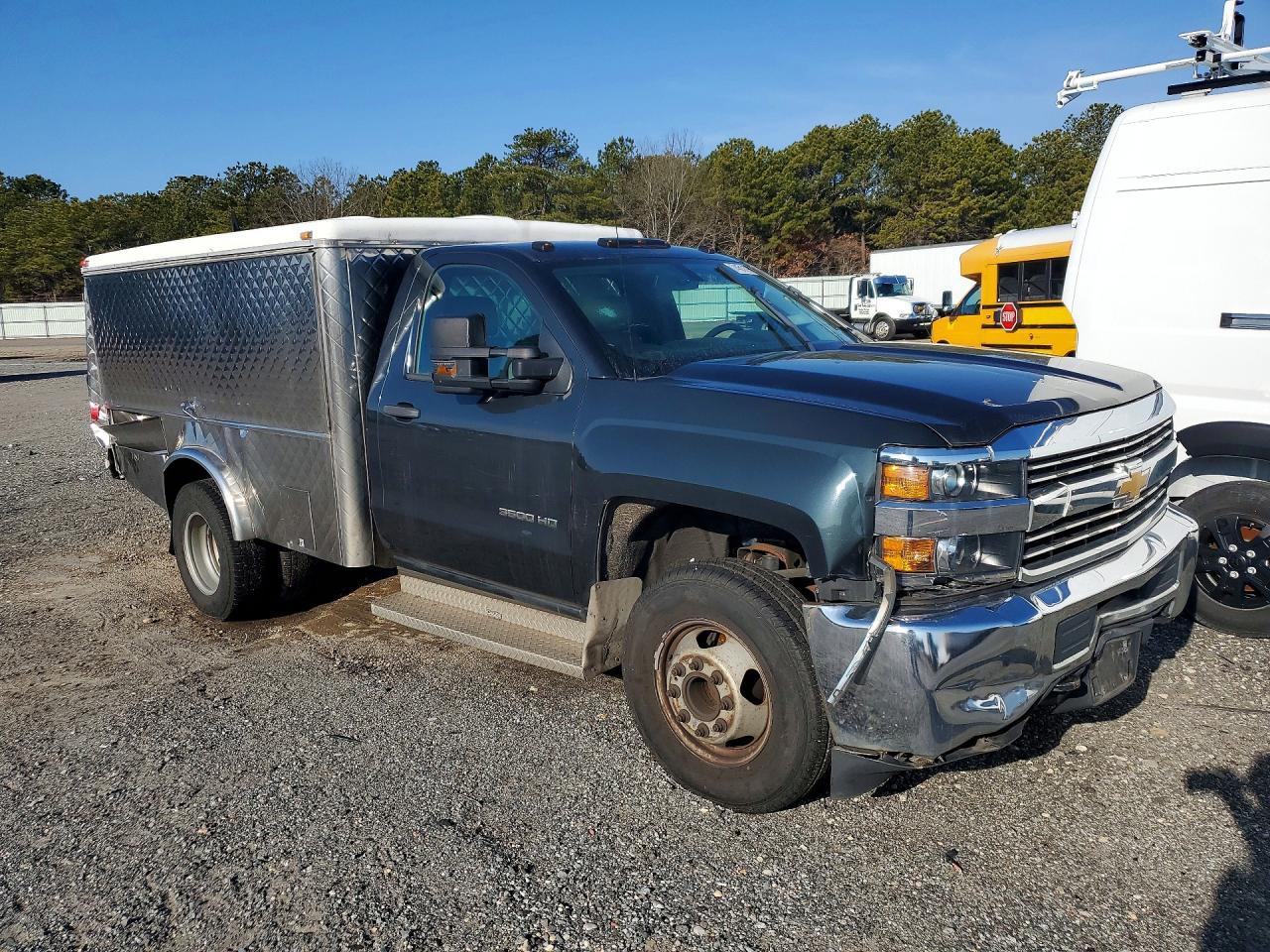 2018 Chevrolet Silverado C3500
