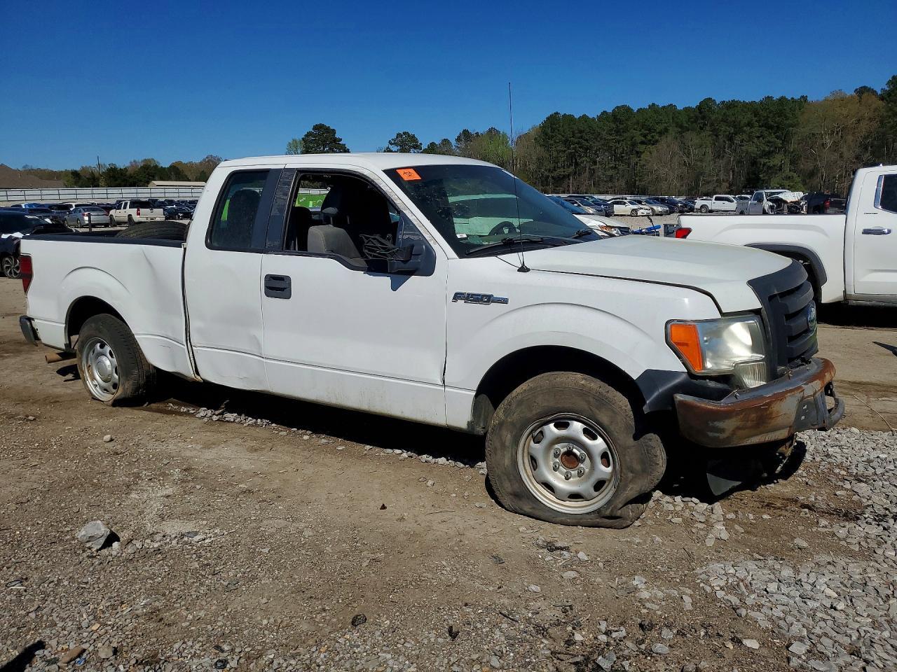2011 Ford F150 Super cab