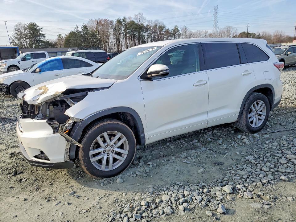 2015 Toyota Highlander le