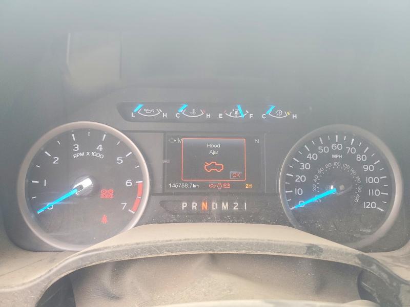 2017 Ford F350 Super Duty Flatbed Truck