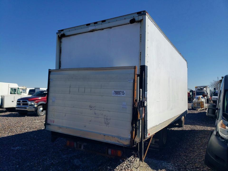 2013 Isuzu Npr hd box Truck