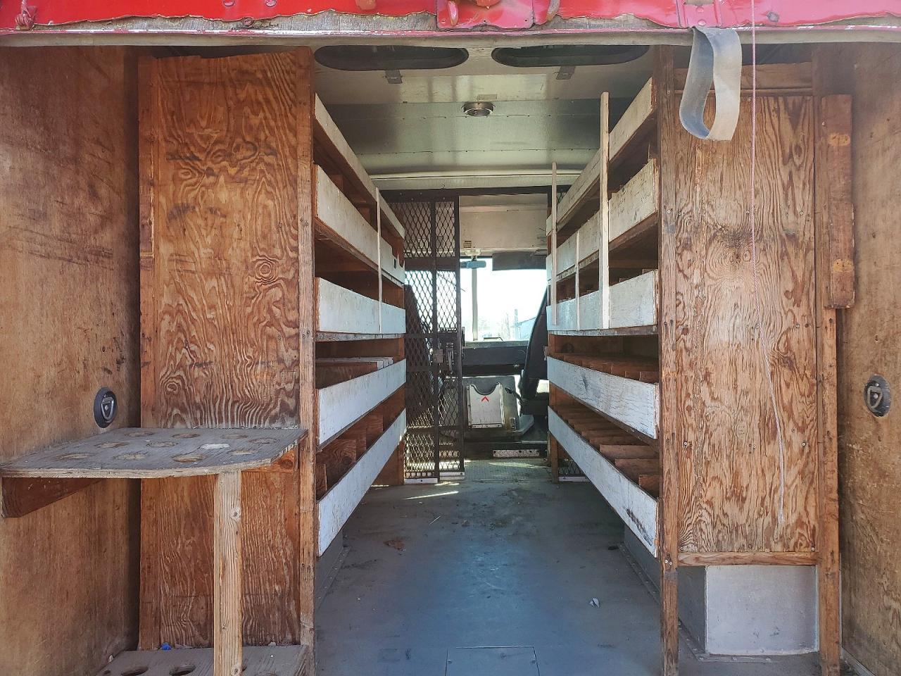 2000 Workhorse Custom Chassis Forward Control Chassis Delivery Truck