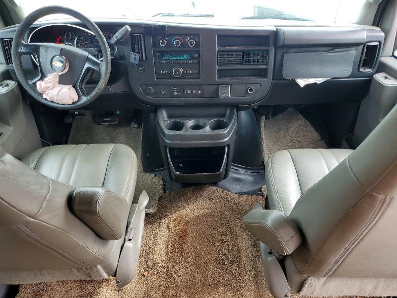 2016 Chev Rolet Express G2500