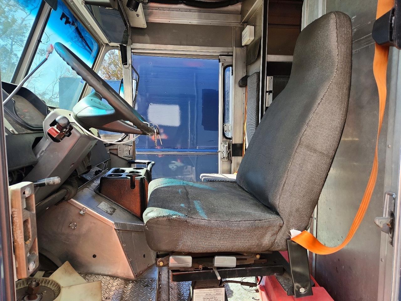 2020 Freightliner Chassis M Line WALK-IN Van