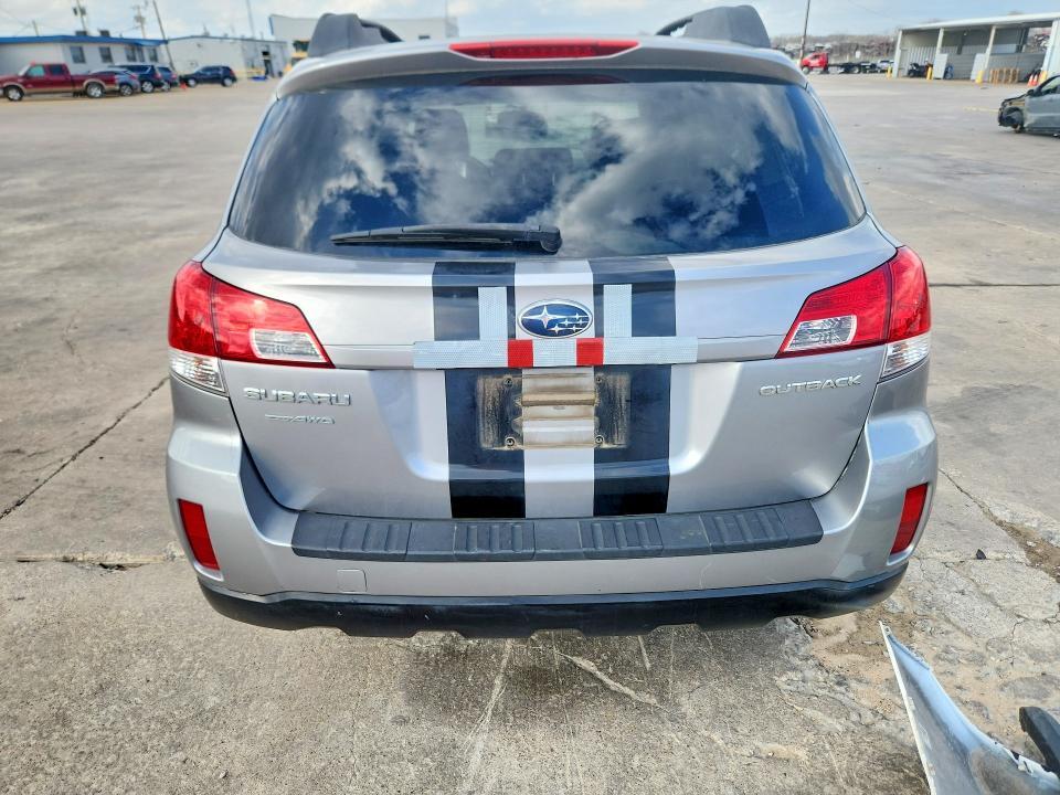 2010 Subaru Outback 2.5i Premium