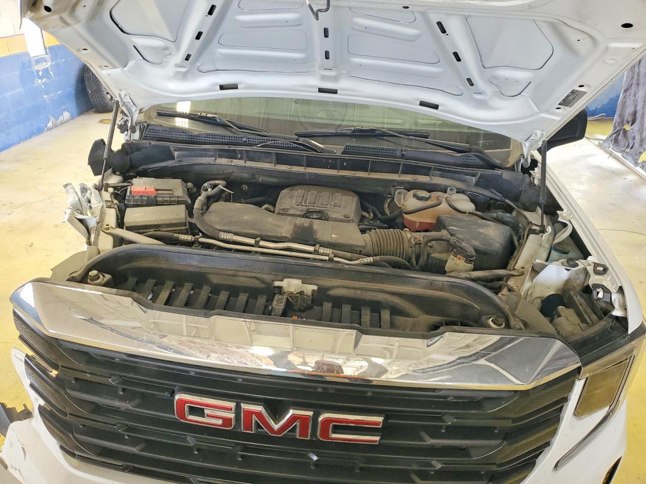 2022 GMC Sierra C1500