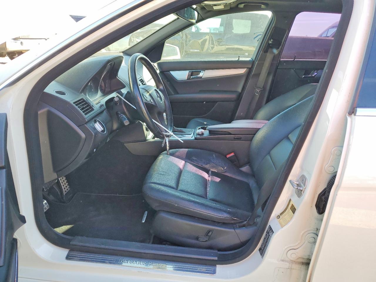 2011 Mercedes-Benz C300