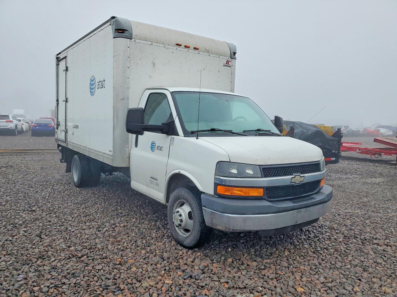 2018 Chevrolet Express BOX Truck