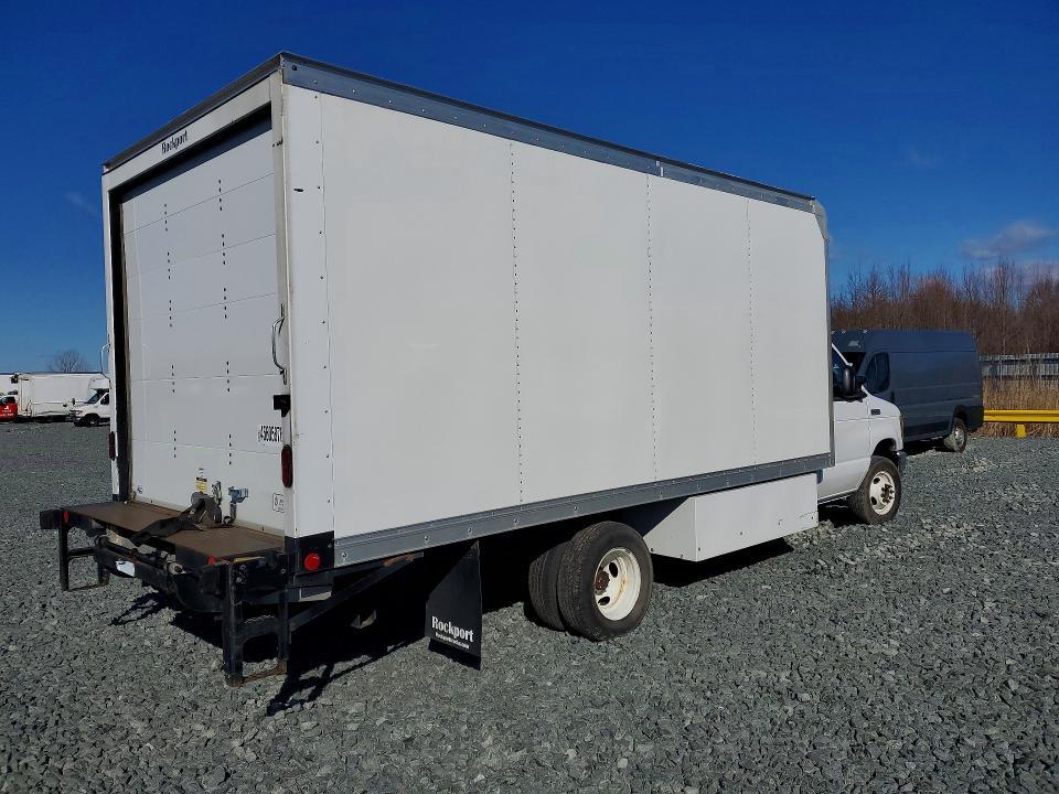 2021 Ford E450 BOX Truck