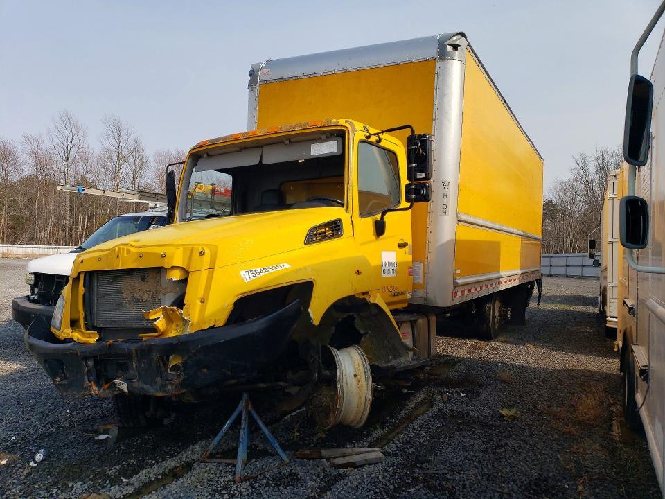 2017 Hino 268A BOX Truck