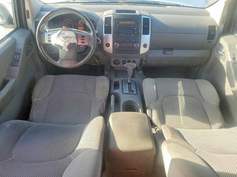 2011 Nissan Frontier S