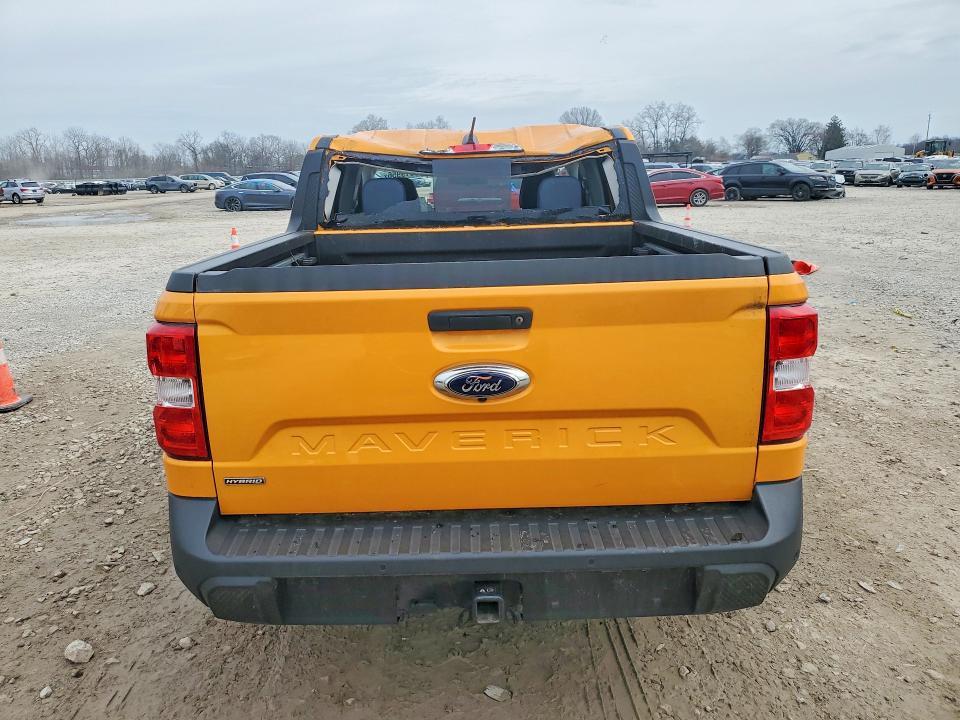 2022 Ford Maverick XL