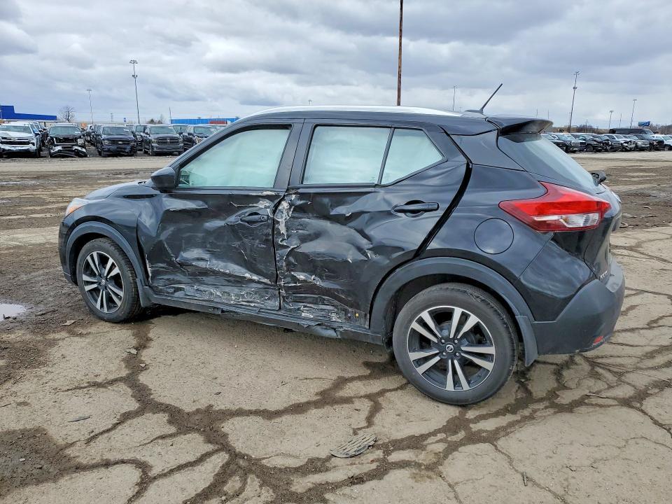 2019 Nissan Kicks sv