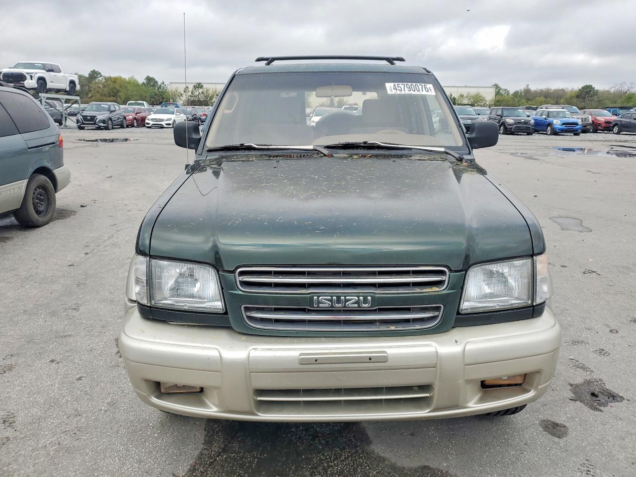 2000 Isuzu Trooper s