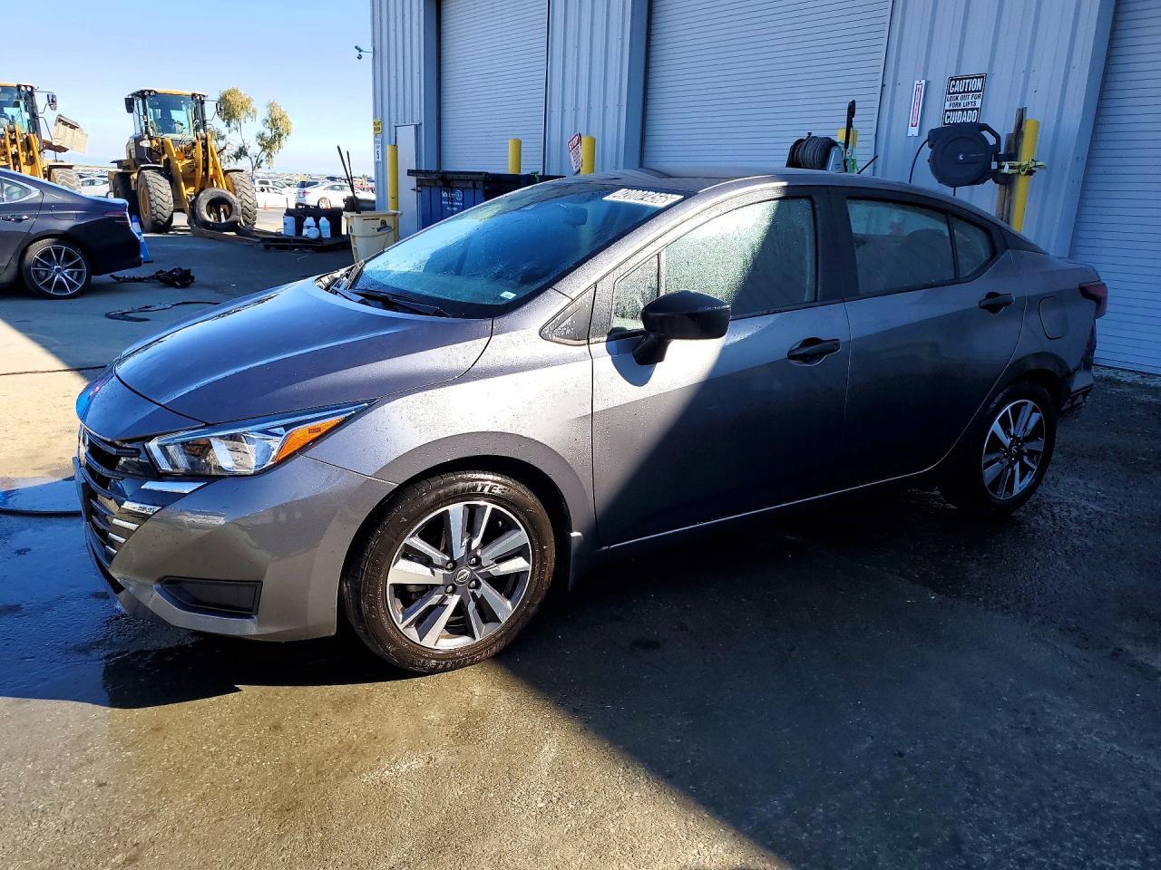 2024 Nissan Versa s