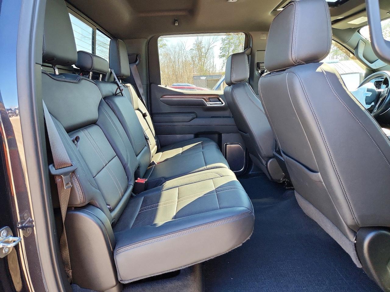 2022 Chevrolet Silverado K1500 High Country