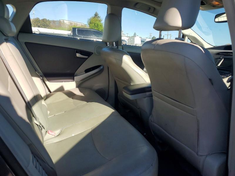 2010 Toyota Prius iv