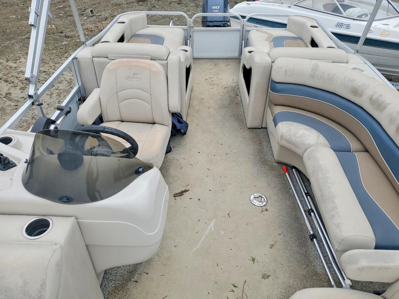 2014 Misty Harbor 2385SR Skye-Pontoon Boat