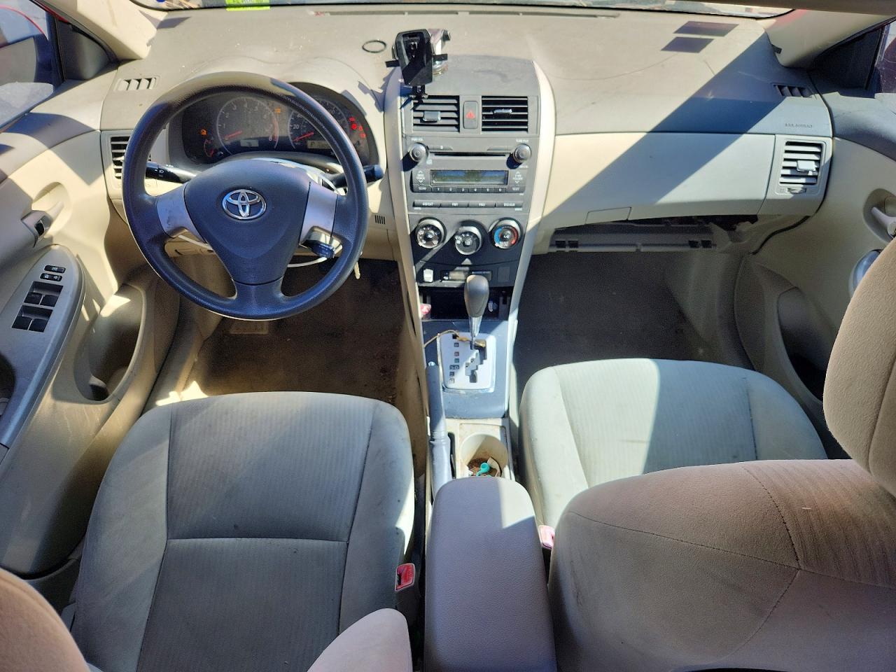 2010 Toyota Corolla le