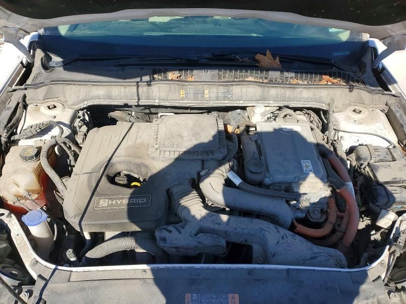 2018 Ford Fusion se Hybrid