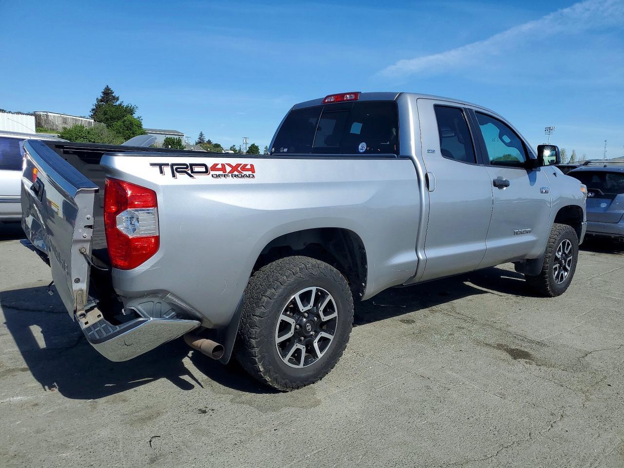 2018 Toyota Tundra SR5