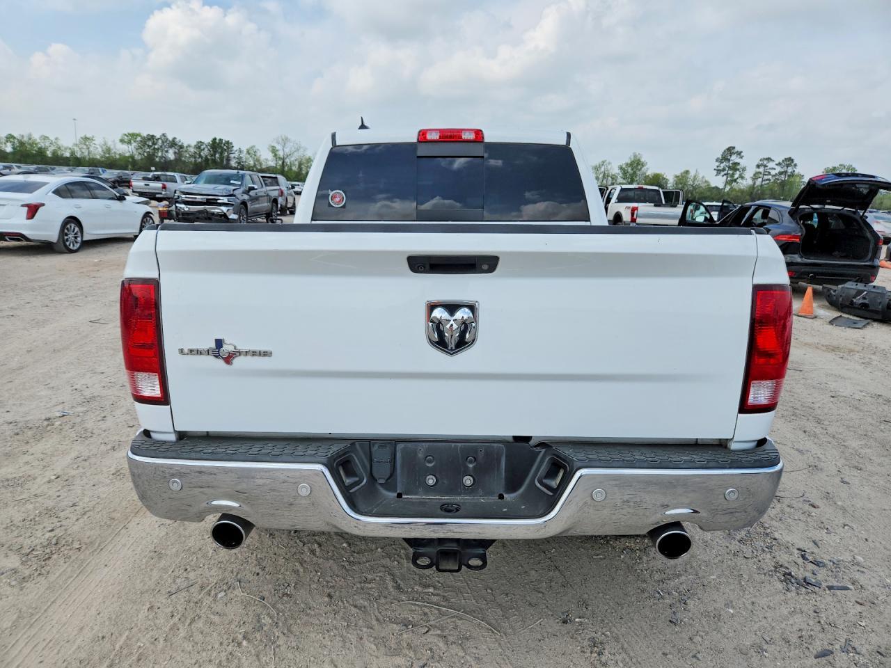 2017 Dodge RAM 1500 SLT