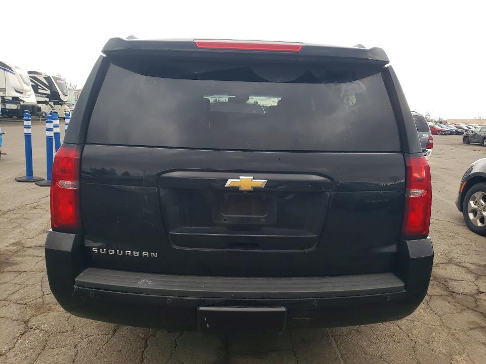 2015 Chevrolet Suburban K1500 lt