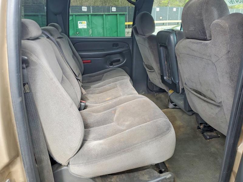 2004 GMC Sierra K2500 Crew Cab