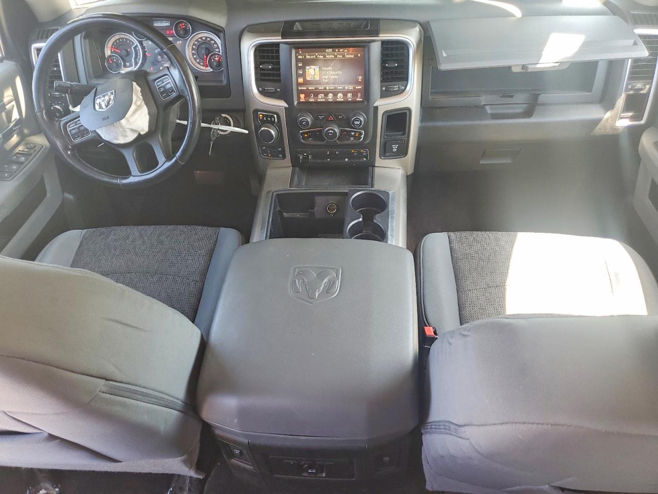2014 Dodge RAM 1500 SLT
