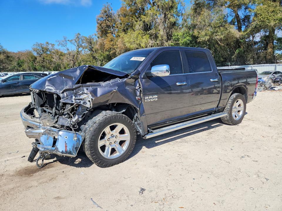 2018 Dodge RAM 1500 SLT