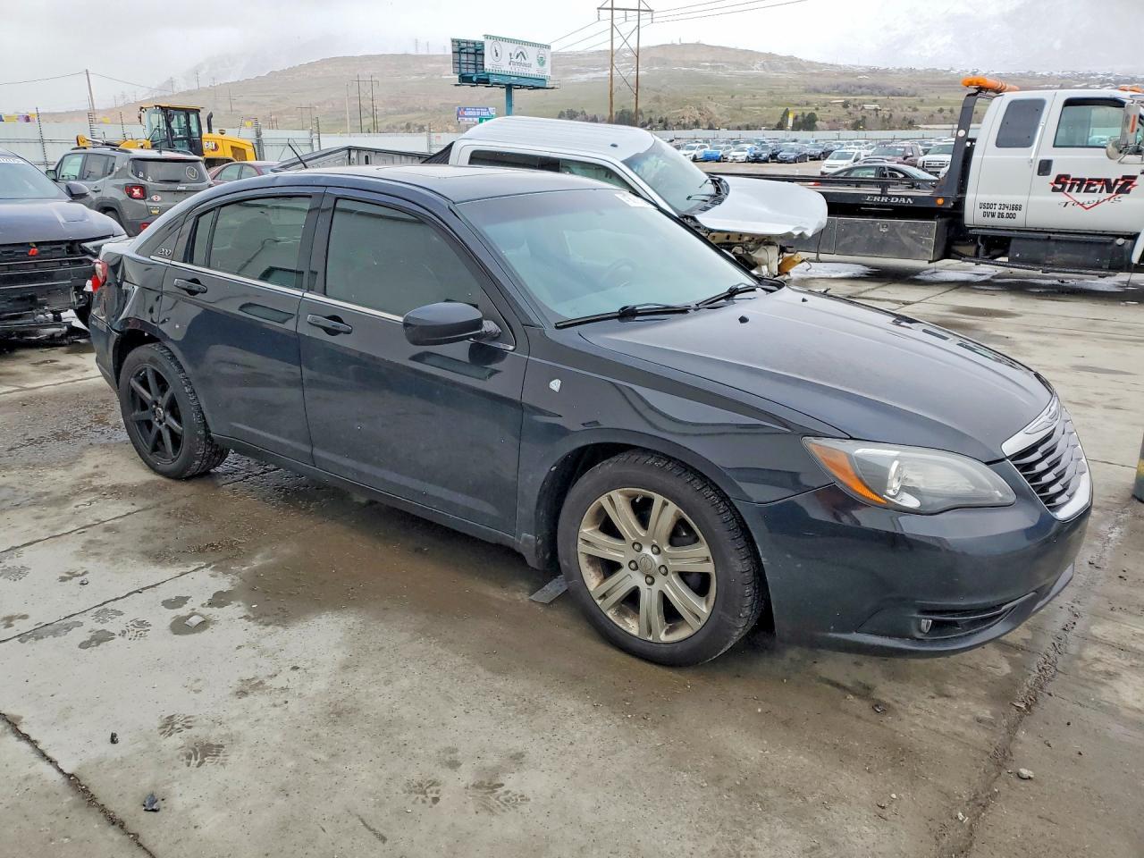 2012 Chrysler 200 s