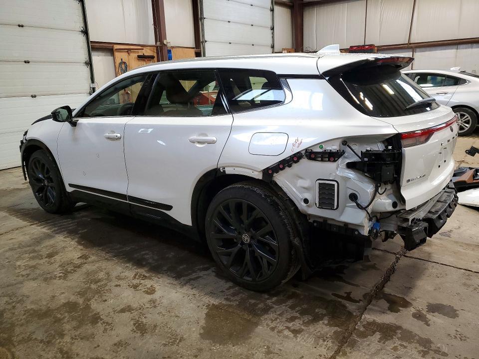 2025 Toyota Crown Signia xle