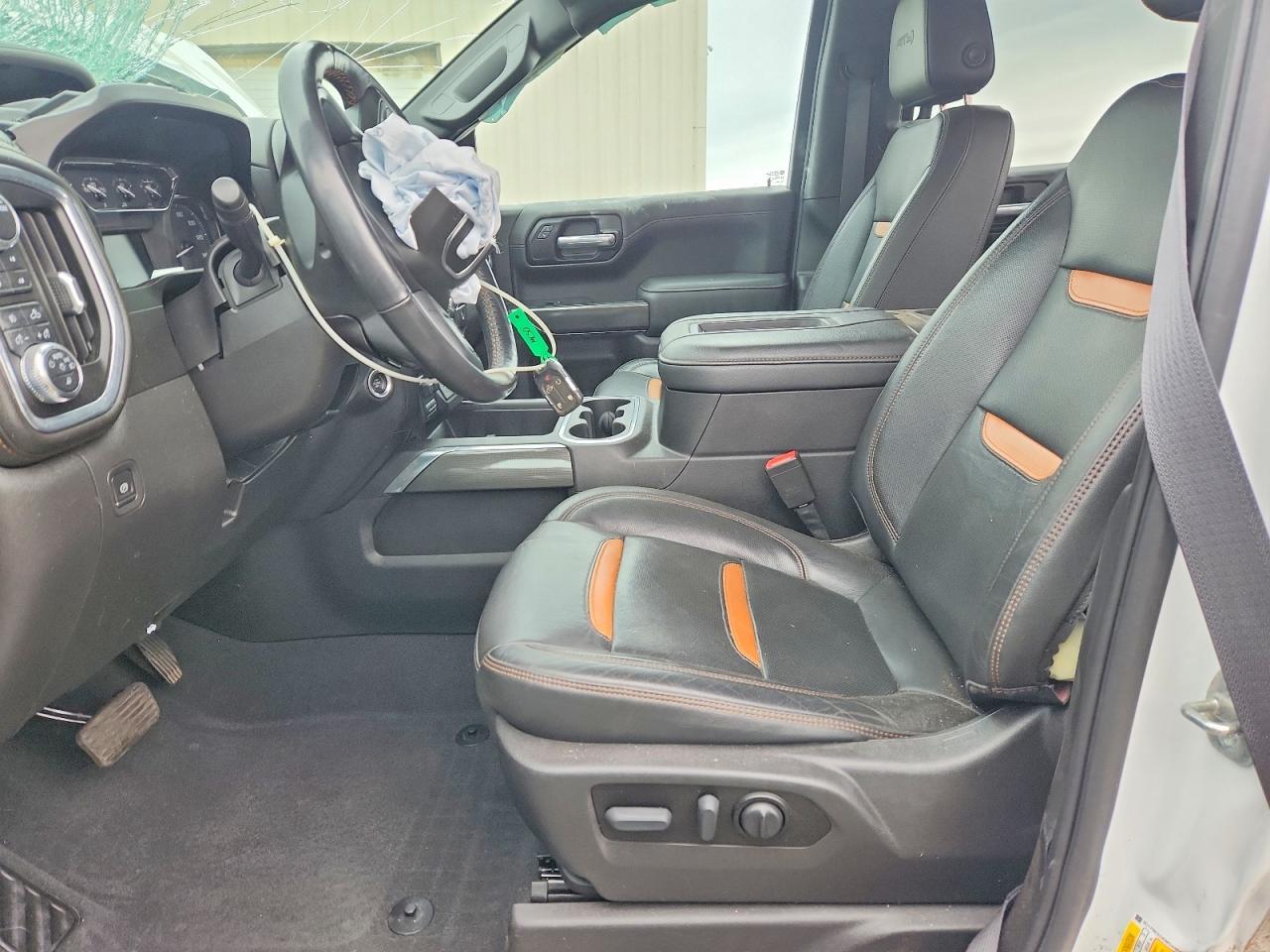 2021 GMC Sierra K1500 AT4