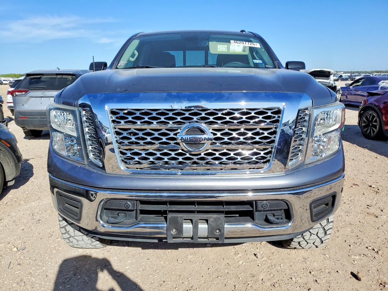 2018 Nissan Titan SV