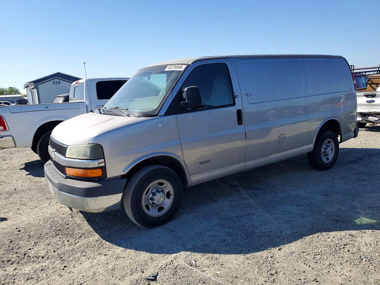 2005 Chev Rolet Express 2500 Utility / Service van
