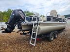 2019 Tracker Tracker Marine Suntr