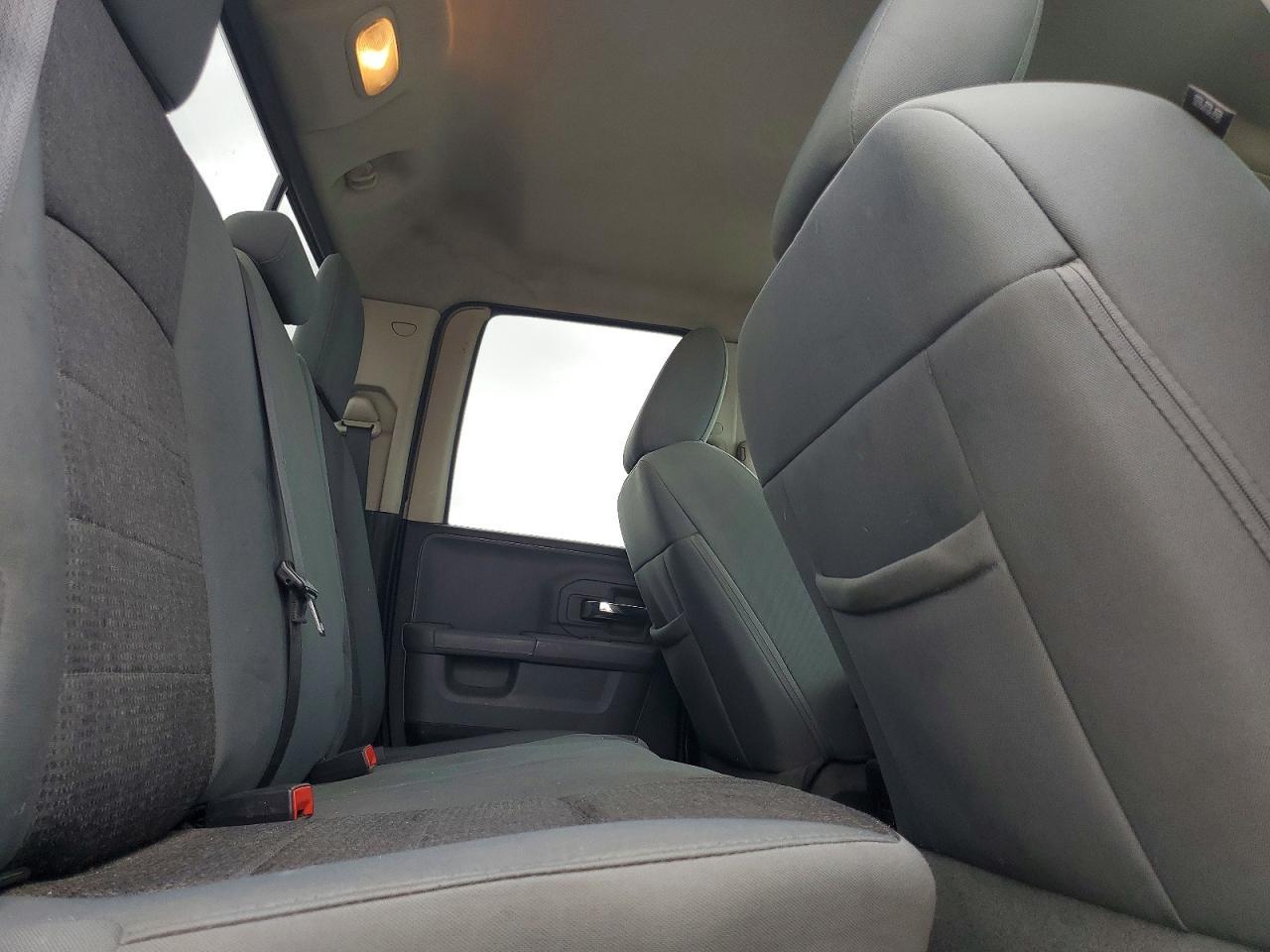 2014 Dodge RAM 1500 SLT