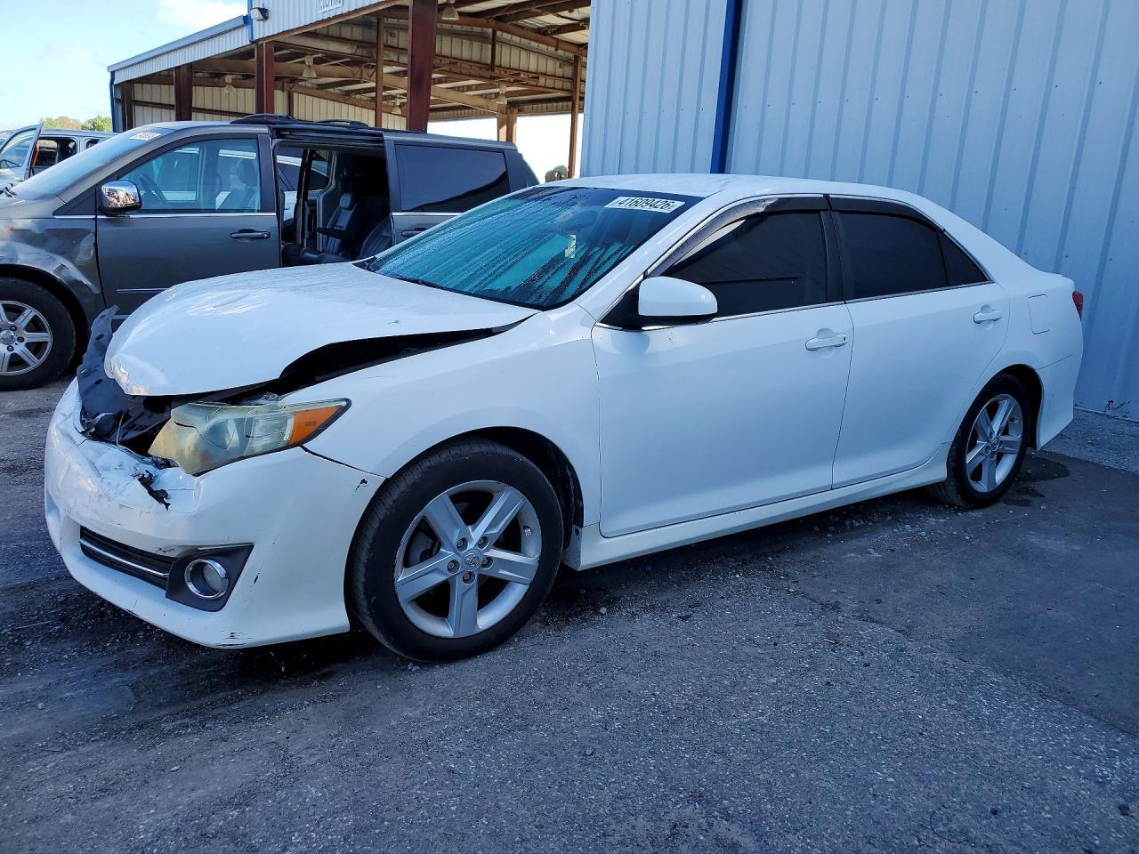 2014 Toyota Camry se